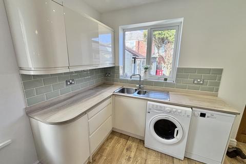 undefined, Bryning Avenue, Bispham FY2