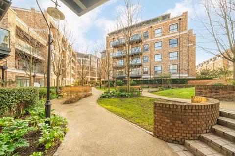 Palladian Gardens, London W4