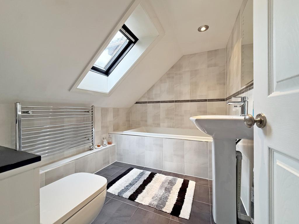 Ensuite Bathroom