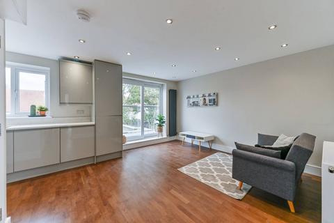 undefined, 132 Norbury Court Road, Norbury, London, SW16
