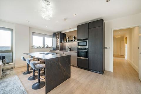 3 bedroom flat for sale, Lawn Road, London NW3