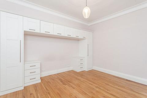 1 bedroom flat to rent, Grosvenor Street, London W1K