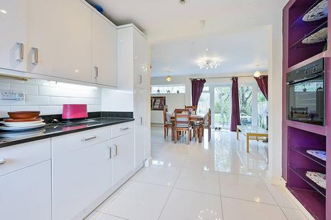 undefined, Heronsforde, Ealing, London, W13