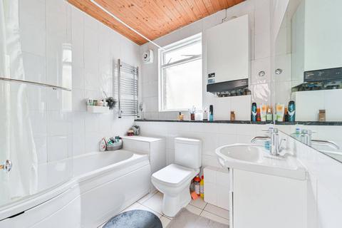 2 bedroom flat to rent, Dunstans Road, East Dulwich, London, SE22