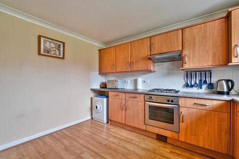 2 bedroom flat for sale, Frensham Lane, Hampshire GU35