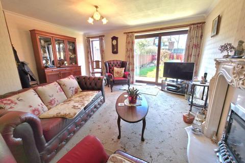 undefined, Kings Gardens, Warwickshire CV12