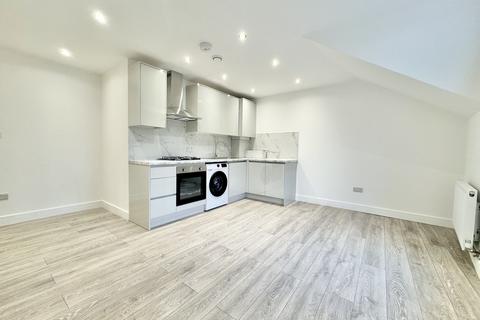 2 bedroom apartment to rent, Wote Street, BASINGSTOKE