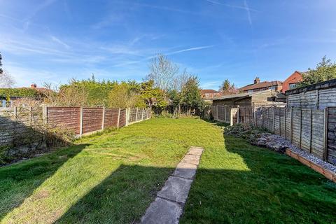 3 bedroom semi-detached house to rent, Norreys Avenue, Flixton, Manchester, M41