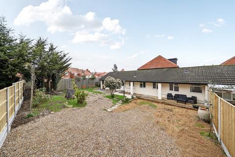 undefined, Goffs Lane, Goffs Oak, EN7