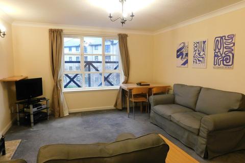 2 bedroom flat to rent, 22, Russell Gardens, Edinburgh, EH12 5PP