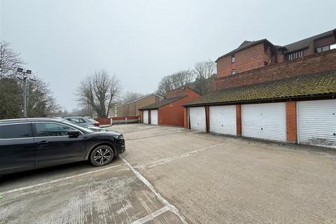 undefined, Hilltop Court, Downs Road, Luton, LU1