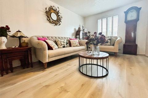 3 bedroom terraced house for sale, Farleys Way, Rye TN31