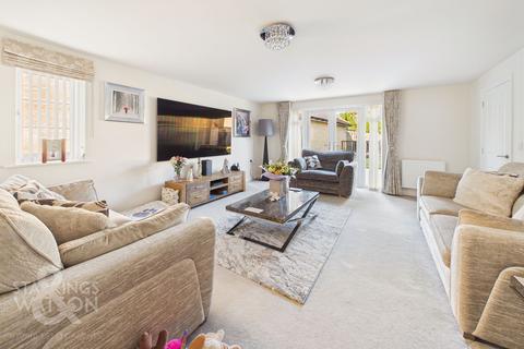 5 bedroom detached house for sale, Mitchell Gardens, Poringland, Norwich
