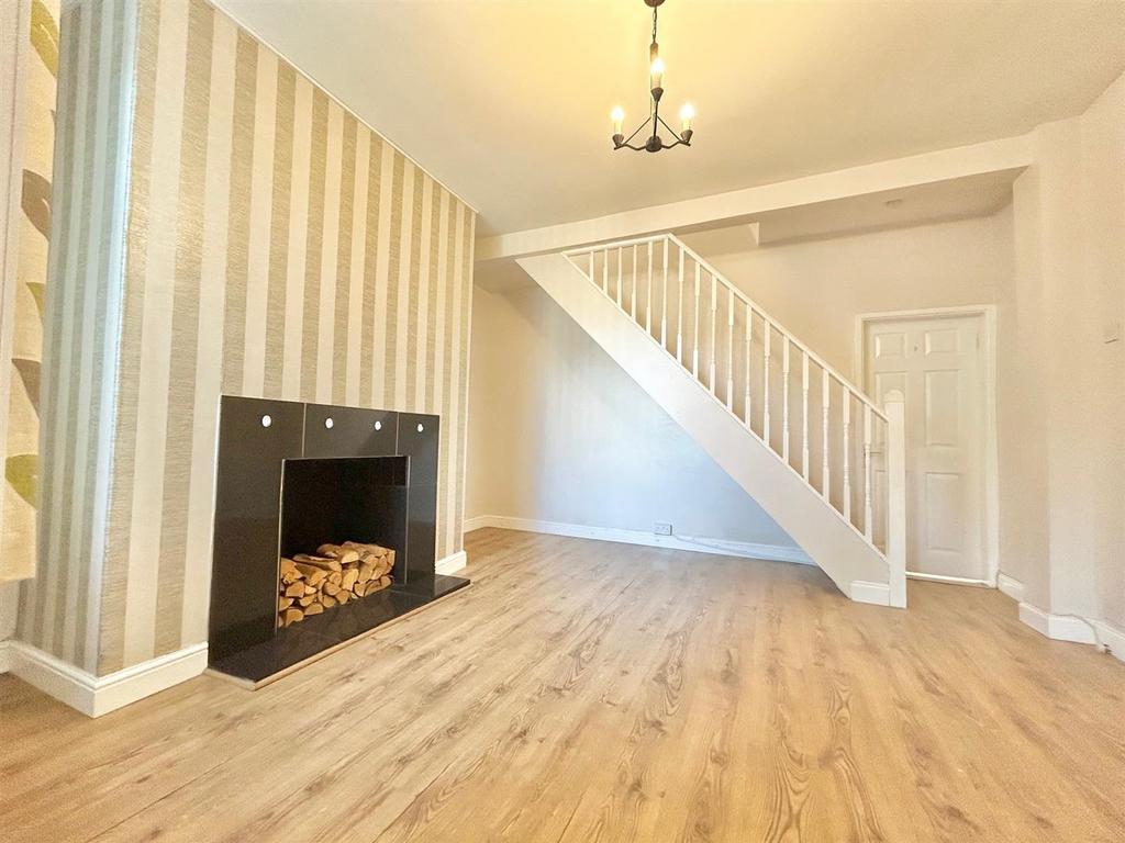 Dining Room 2.jpg