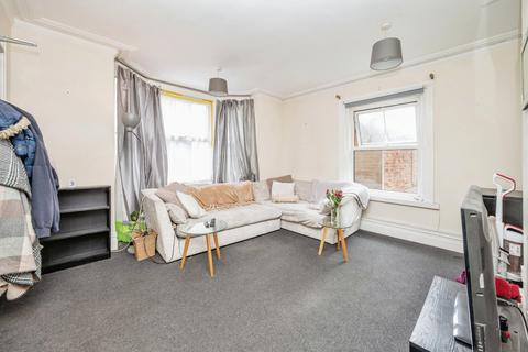 1 bedroom flat for sale, Kings Arms Street, North Walsham, Norfolk, NR28