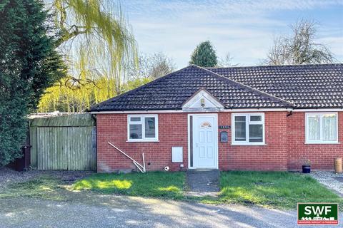 2 bedroom bungalow for sale, Prestwood Road, Wolverhampton