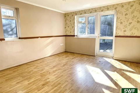 2 bedroom bungalow for sale, Prestwood Road, Wolverhampton