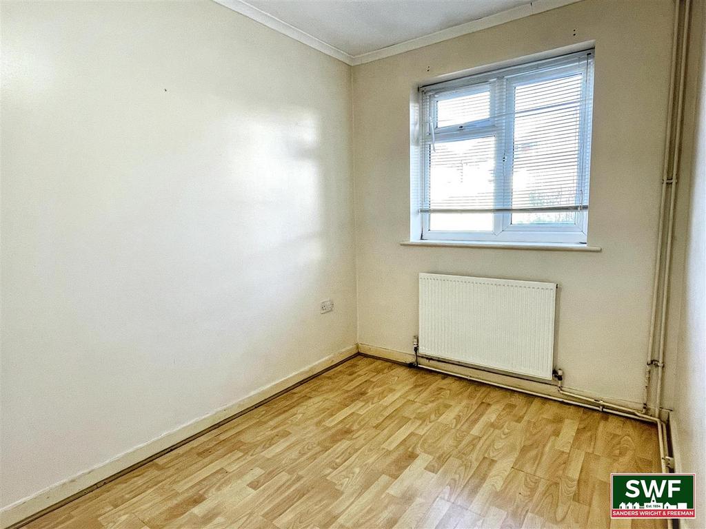 Bedroom2.jpg