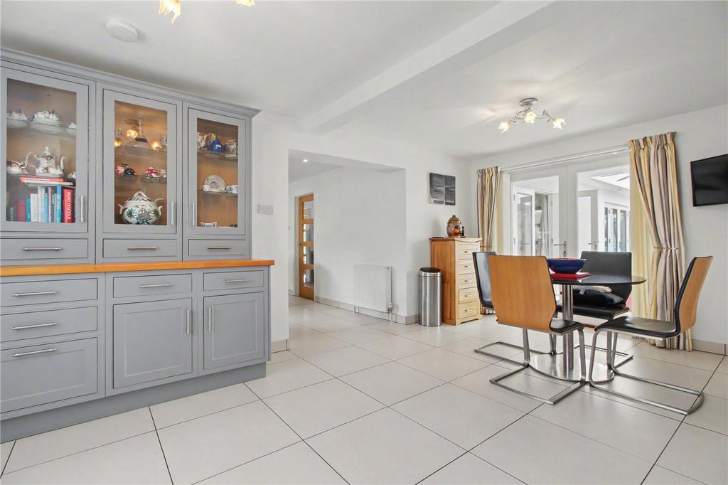Breakfast Room