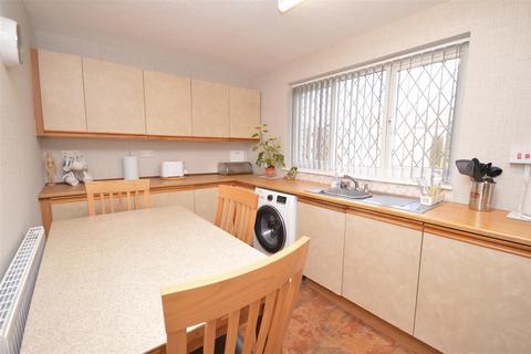 2 bedroom semi-detached house for sale, Camden Road, Castleford