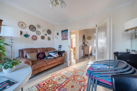 undefined, Southover, Woodside Park
