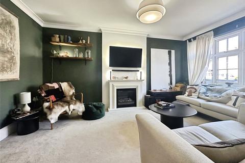 undefined, Thomas Road, Kent ME20