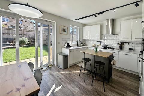 undefined, Thomas Road, Kent ME20