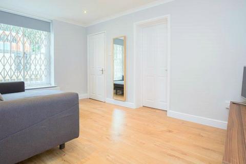 2 bedroom flat to rent, 237 Camden Road, Camden, London, N7