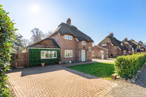 4 bedroom detached house for sale, Plumstead Road, Thorpe End