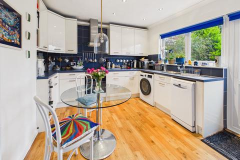 undefined, Jonas Drive, Wadhurst, TN5