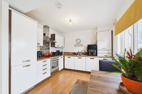 2 bedroom flat for sale, Monart Road, Perth PH1
