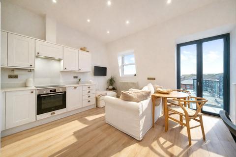 1 bedroom apartment for sale, West Hill, London