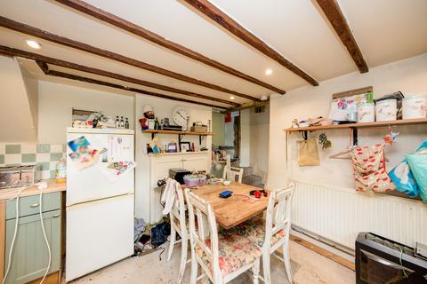 2 bedroom end of terrace house for sale, High Street, Wingham, Canterbury, Kent, CT3