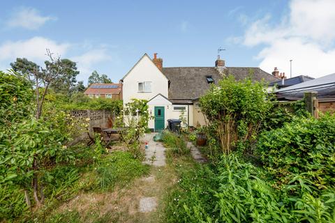 2 bedroom end of terrace house for sale, High Street, Wingham, Canterbury, Kent, CT3