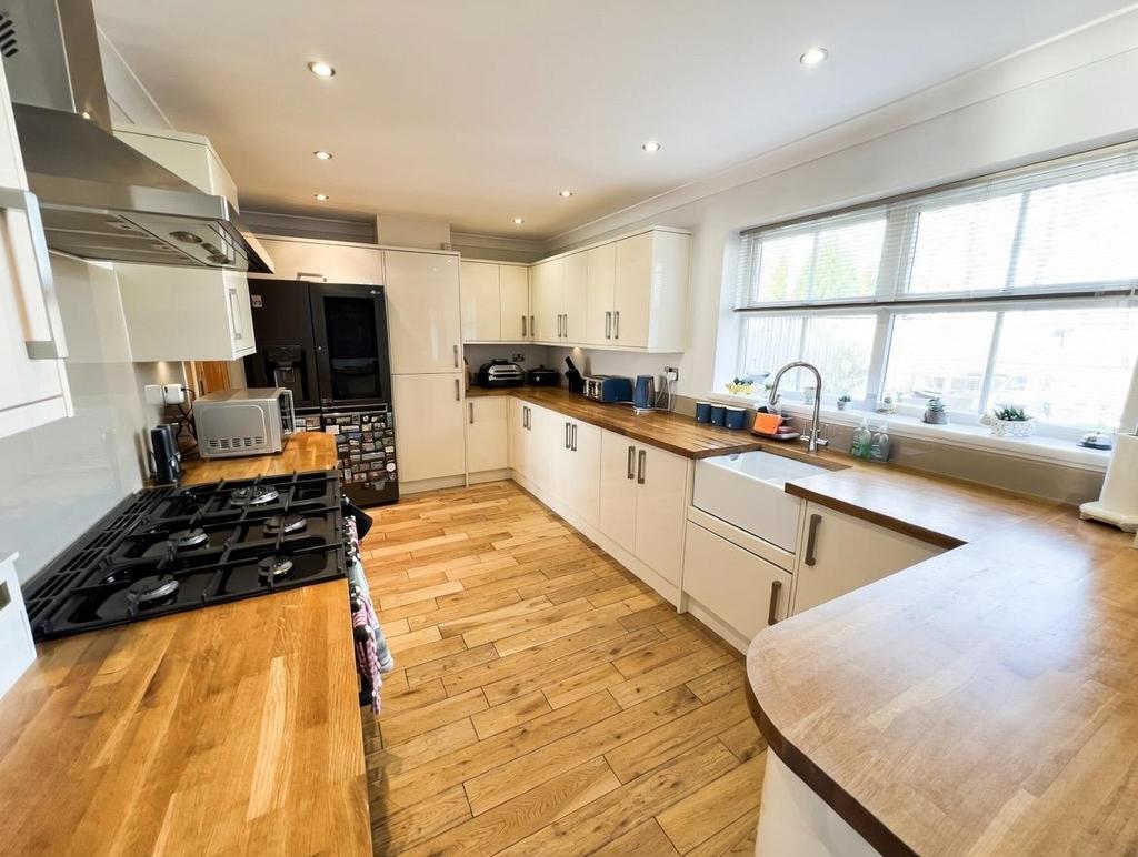 Kitchen / Diner