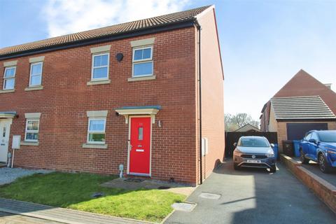 3 bedroom semi-detached house for sale, Frances Brady Way, Hull