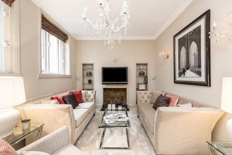 2 bedroom flat to rent, Lennox Gardens, Knightsbridge, London SW1X