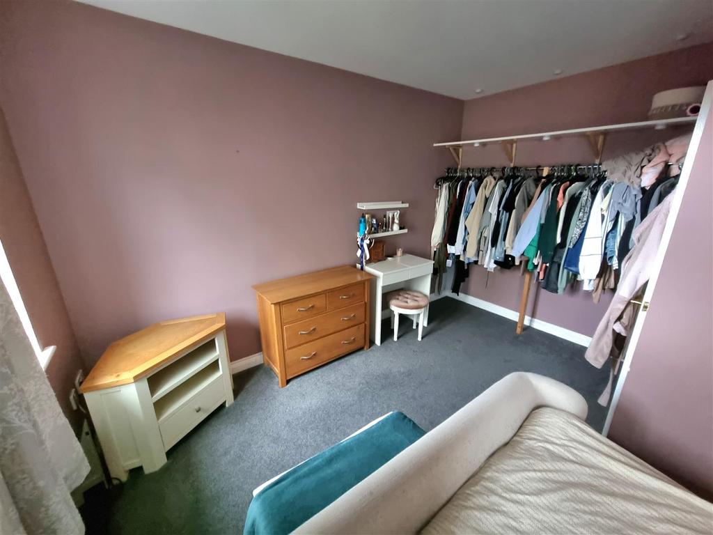 Bed 1.1.jpg