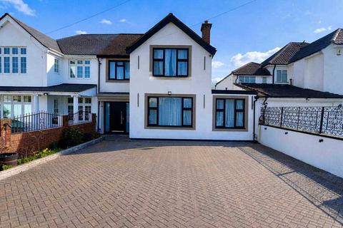4 bedroom semi-detached house for sale, Sudbury Court Drive, Harrow