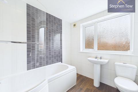 3 bedroom terraced house for sale, Beverley Grove, Blackpool, FY4