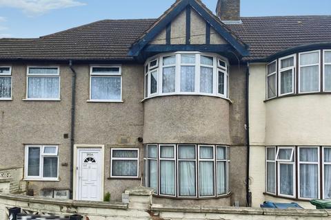 1 bedroom flat to rent, Charlton Road, Harrow, HA3