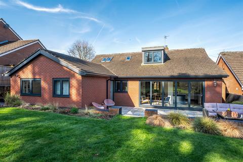 5 bedroom detached bungalow for sale, Drayton Road, Shawbury, Shrewsbury