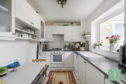 3 bedroom detached house for sale, Macleod Road, Winchmore Hill, N21 1SN