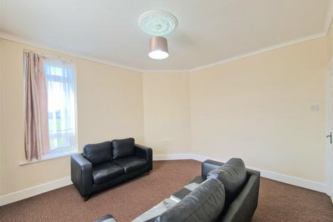 undefined, Clifton Avenue, Wembley