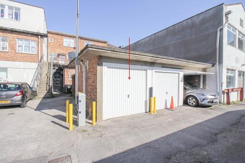 undefined, CENTRALLY LOCATED*WATERLOO STREET*