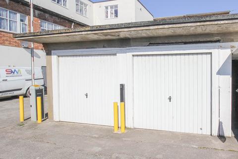 undefined, CENTRALLY LOCATED*WATERLOO STREET*