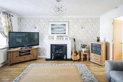 3 bedroom detached house for sale, Manta Road, Dosthill, Tamworth
