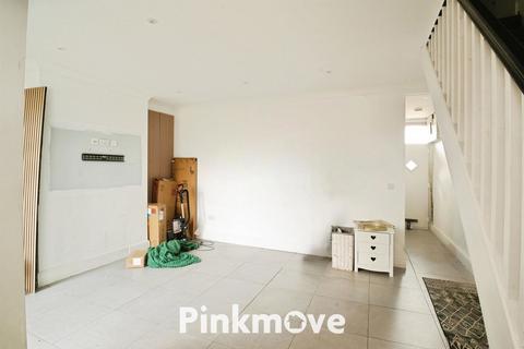 4 bedroom end of terrace house for sale, Traston Lane, NEWPORT NP19