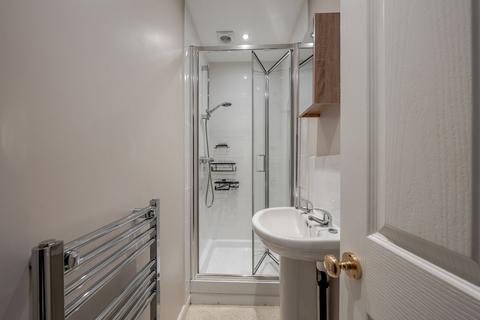 undefined, West Cliffe Terrace, Harrogate, HG2