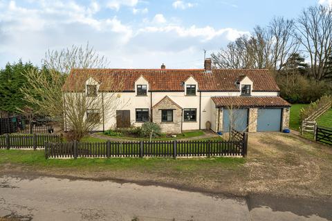 undefined, Oxleaze Farm Road, Hawksbury, GL9